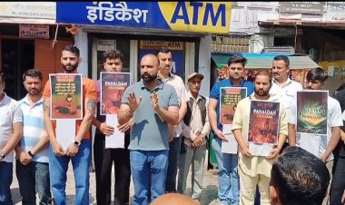 पहलगाम आतंकी हमले के विरोध में राजगढ़ बंद, नागरिकों ने दी श्रद्धांजलि