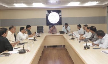 जनता पर टैक्स का बोझ नहीं, आय बढ़ाने के लिए खोजें वैकल्पिक संसाधन : महापौर