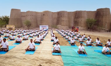 बीएसएफ के जवानों ने सीमा पर मनाया अन्तरराष्ट्रीय योग दिवस