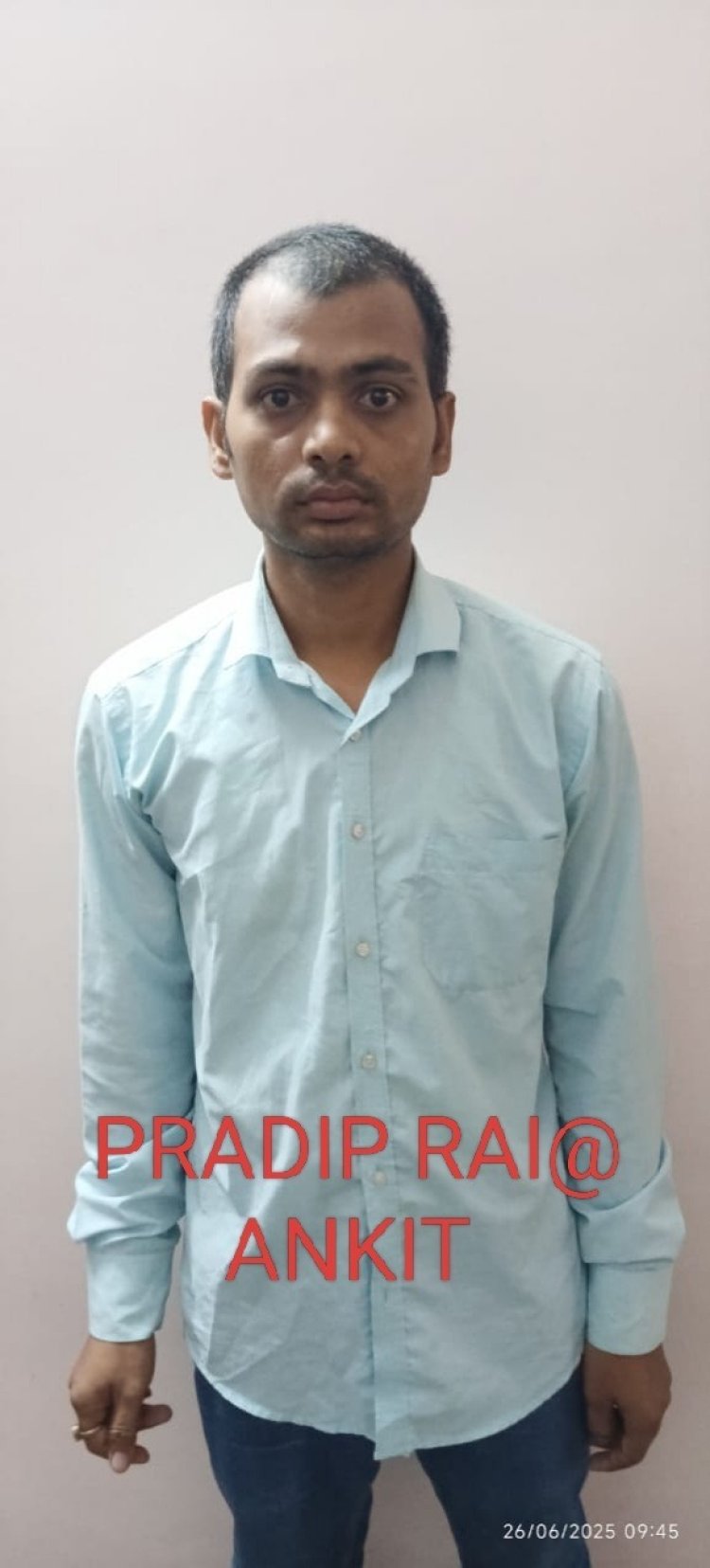 एसटीएफ वाराणसी ने पचास हजार के इनामी अपराधी को प्रयागराज से किया गिरफ्तार