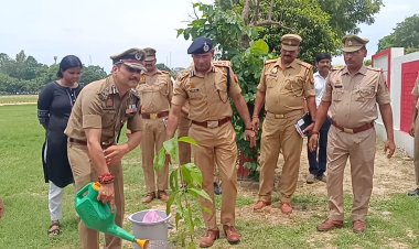 प्रदेशव्यापी पौधारोपण अभियान: काशी में मां के नाम रोपे पौधे, देखभाल का लिया संकल्प