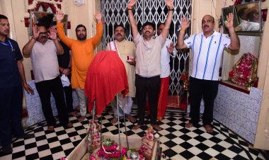 श्रावण शुरू होने से पूर्व हाटकेश्वरनाथ मंदिर की मंत्री नंदी ने की साफ-सफाई