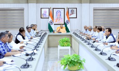 यूपी की अर्थव्यवस्था ने छुआ 29.6 लाख करोड़ का आंकड़ा, मुख्यमंत्री ने कहा- 'संभावनाओं से परिणाम तक की यात्रा'