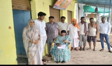 ग्वालियर में फौती नामांतरण प्रकरणों के शत-प्रतिशत निराकरण हेतु विशेष अभियान: कलेक्टर रुचिका चौहान के निर्देश पर पटवारी कर रहे बी-1 का वाचन