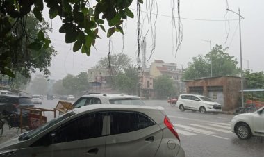 मौसम विभाग का अलर्ट: प्रयागराज समेत उत्तर प्रदेश के दस जनपदों में अगले तीन घंटों में तेज हवाओं और गरज के साथ बारिश की संभावना