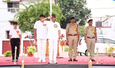 बरेली में यूपी पुलिस की 73वीं फुटबॉल प्रतियोगिता का आगाज