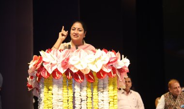 दिल्ली सरकार ने महिलाओं को दी नाइट शिफ्ट में काम करने की अनुमति