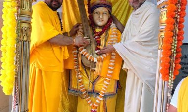 दशरथ महल में मनाई स्वामी रामप्रसादाचार्य की जयंती