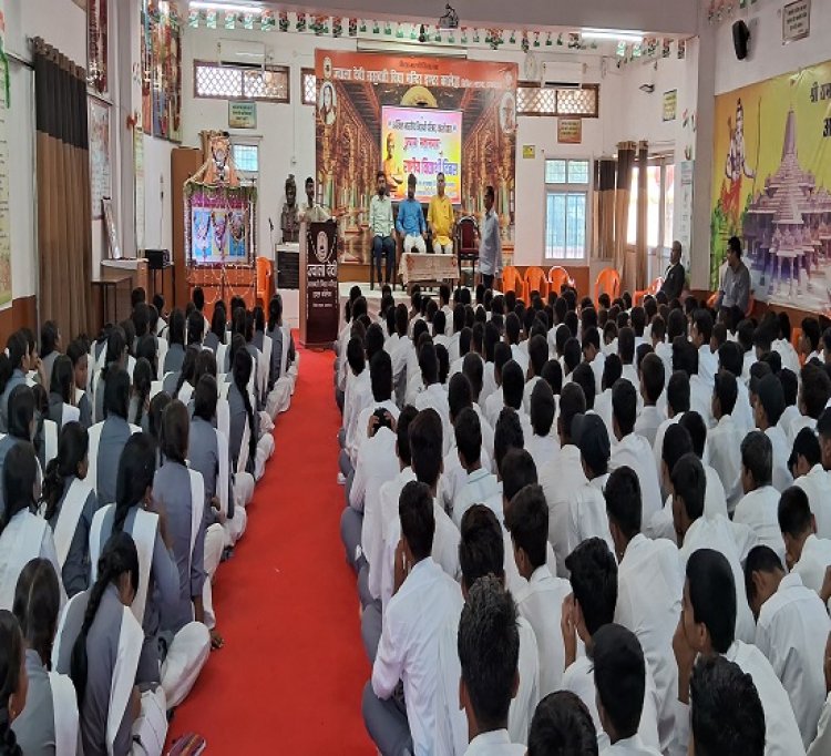 अभाविप के कार्यकर्ता सदैव राष्ट्र प्रथम की भावना से करता है कार्य: सर्वेश सिंह