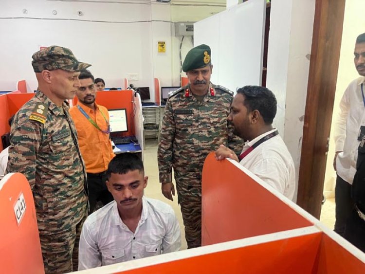 ऑनलाइन सीईई परीक्षा के अंतिम दिन ब्रिगेडियर ने अयोध्या के परीक्षा केंद्रों का किया निरीक्षण