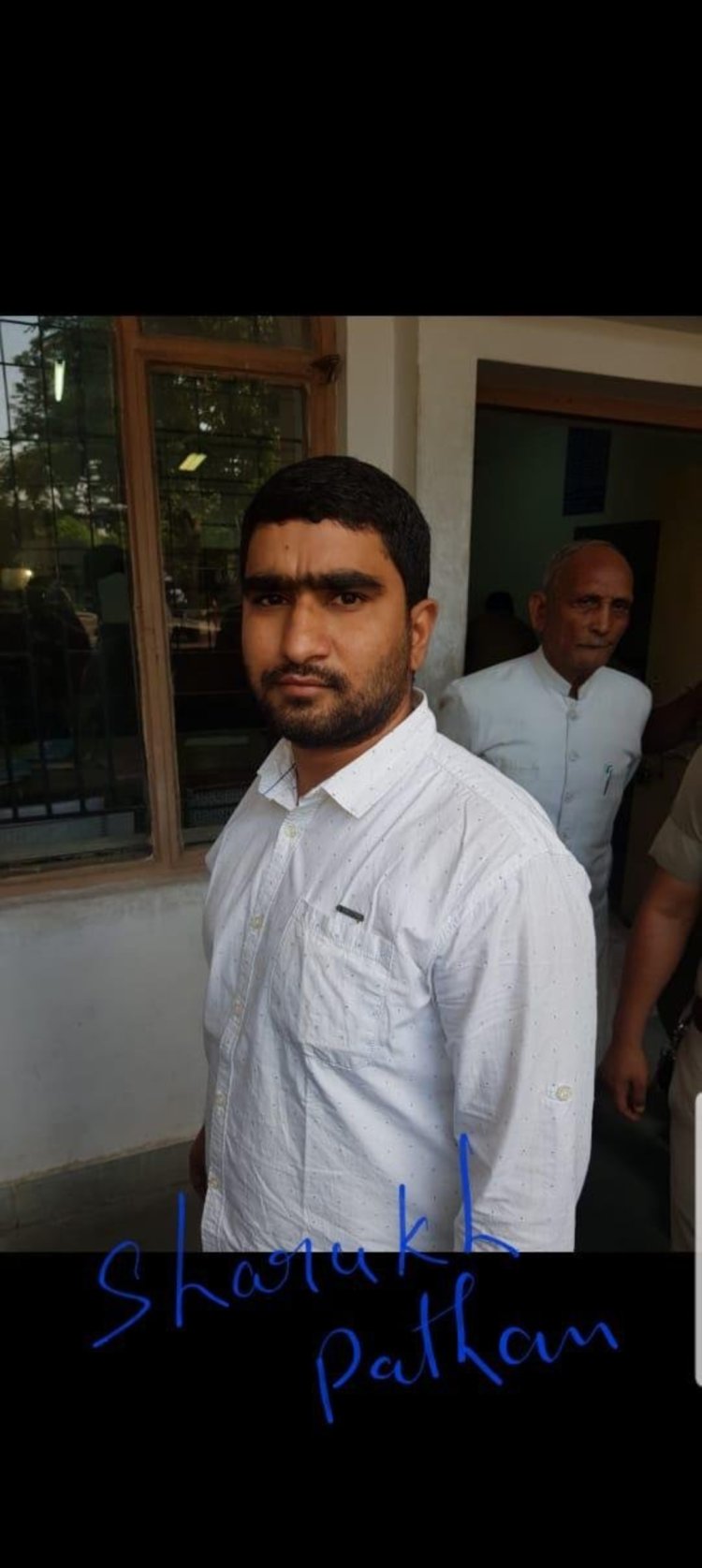 मुख्तार अंसारी गैंग का कुख्यात शूटर शाहरुख मुठभेड़ में ढेर