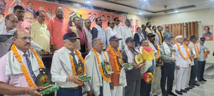 कारगिल युद्ध में शामिल रहे 11 वीर सैनिकों को किया गया सम्मानित