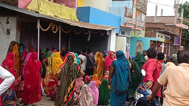 इकलौते बेटे ने फांसी लगाकर दी जान, पत्नी की चीख से मचा कोहराम