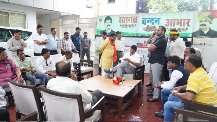 मप्रः खाद्य मंत्री ने जनसुनवाई में प्राप्त आवेदनों पर त्वरित कार्रवाई के दिए निर्देश