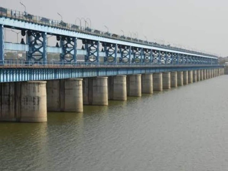 गंगा का जलस्तर सामान्य, घबराने की कोई बात नहीं व विभागीय टीम लगातार कर रही निगरानी : मनोज सिंह