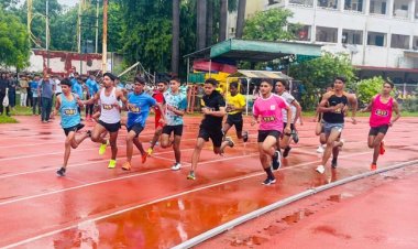 प्रयागराज की आरोही और आयुषी फर्राटा दौड़ में रहीं प्रथम