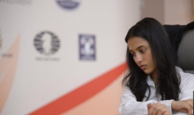 विमेंस स्पीड चेस चैंपियनशिप 2025 के क्वार्टरफाइनल में पहुंची दिव्या देशमुख