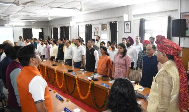 सीयू में स्वतंत्रता दिवस पर ध्वजारोहण, बलिदानी सूबेदार मेजर पवन की शहादत को किया याद