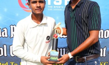 विशेष अग्निहोत्री के शतक से डीपीएस आजादनगर ने दर्ज की 185 रनों से धमाकेदार जीत