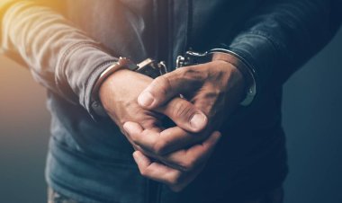 नोएडा में 9 गांजा तस्कर गिरफ्तार, 17 किलो गांजा बरामद