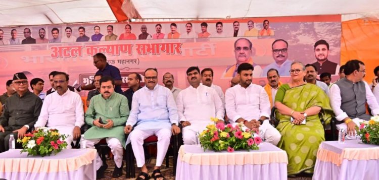 धर्मपाल सिंह ने किया भाजपा कार्यालय के अटल कल्याण सभागार का शिलान्यास