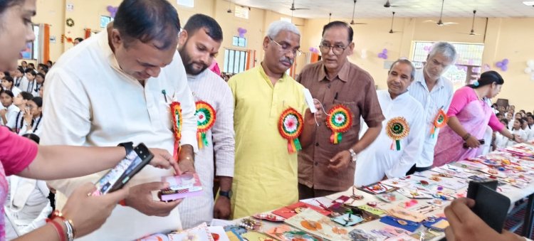 वृक्ष को रक्षा सूत्र बांधकर उसकी सुरक्षा एवं संरक्षण के संकल्प के साथ मनाएं रक्षाबंधन पर्व : शेषधर द्विवेदी