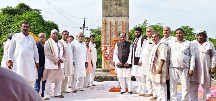 आजादी के दीवानों ने देश के लिए अपने प्राणों को न्यौछावर कर दिया: अशफाक