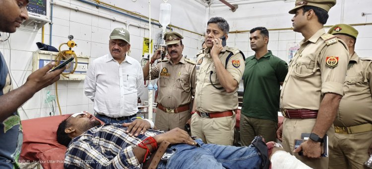 जौनपुर खेतासराय में यात्रियों से भरी बस और ट्रक के बीच भीषण टक्कर,चार लोगों की मौत