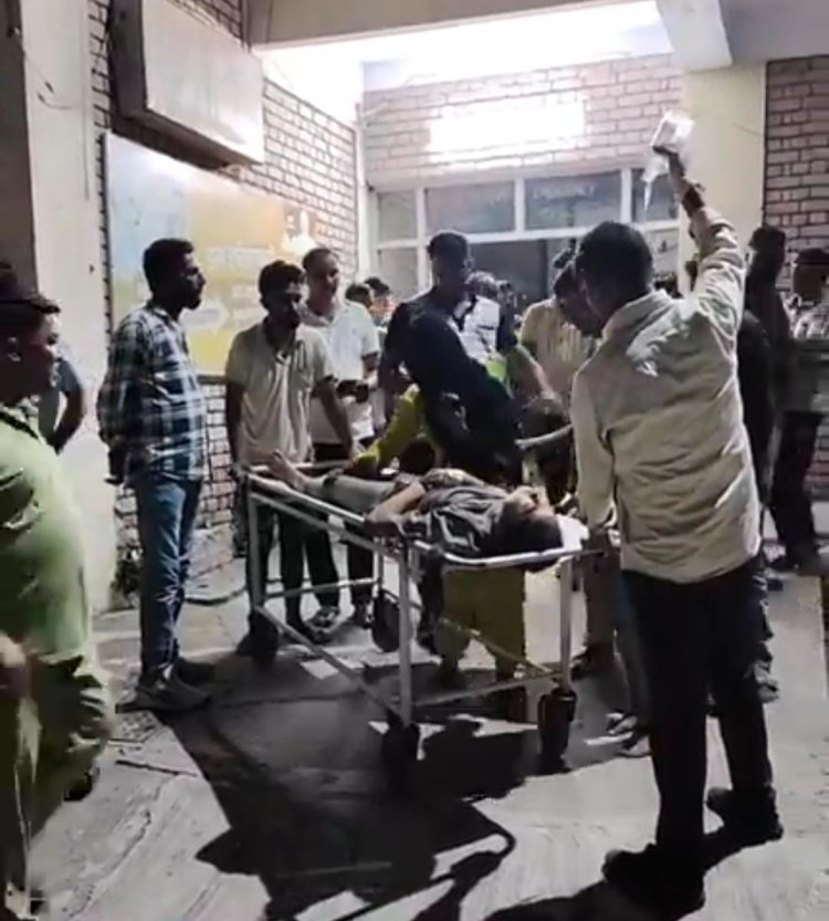 जींद में घर में साे रही दाे बहनों को मारी गोली,पीजीआई रेफर