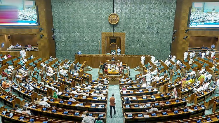 केंद्र सरकार आज लोकसभा में प्रधानमंत्री, मुख्यमंत्री और मंत्रियों को हटाने संबंधी अहम विधेयक पेश करेगी