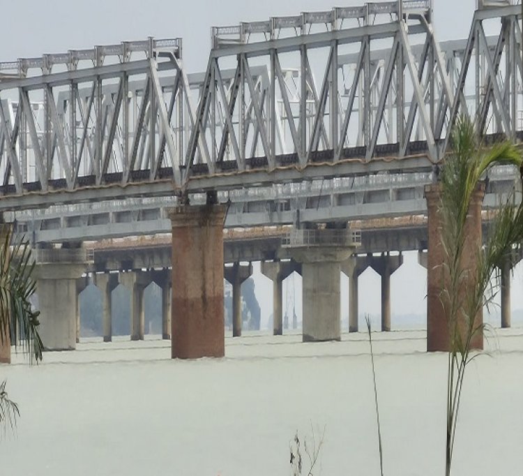 प्रयागराज में पुन: बढ़ रहा है गंगा व यमुना का जलस्तर