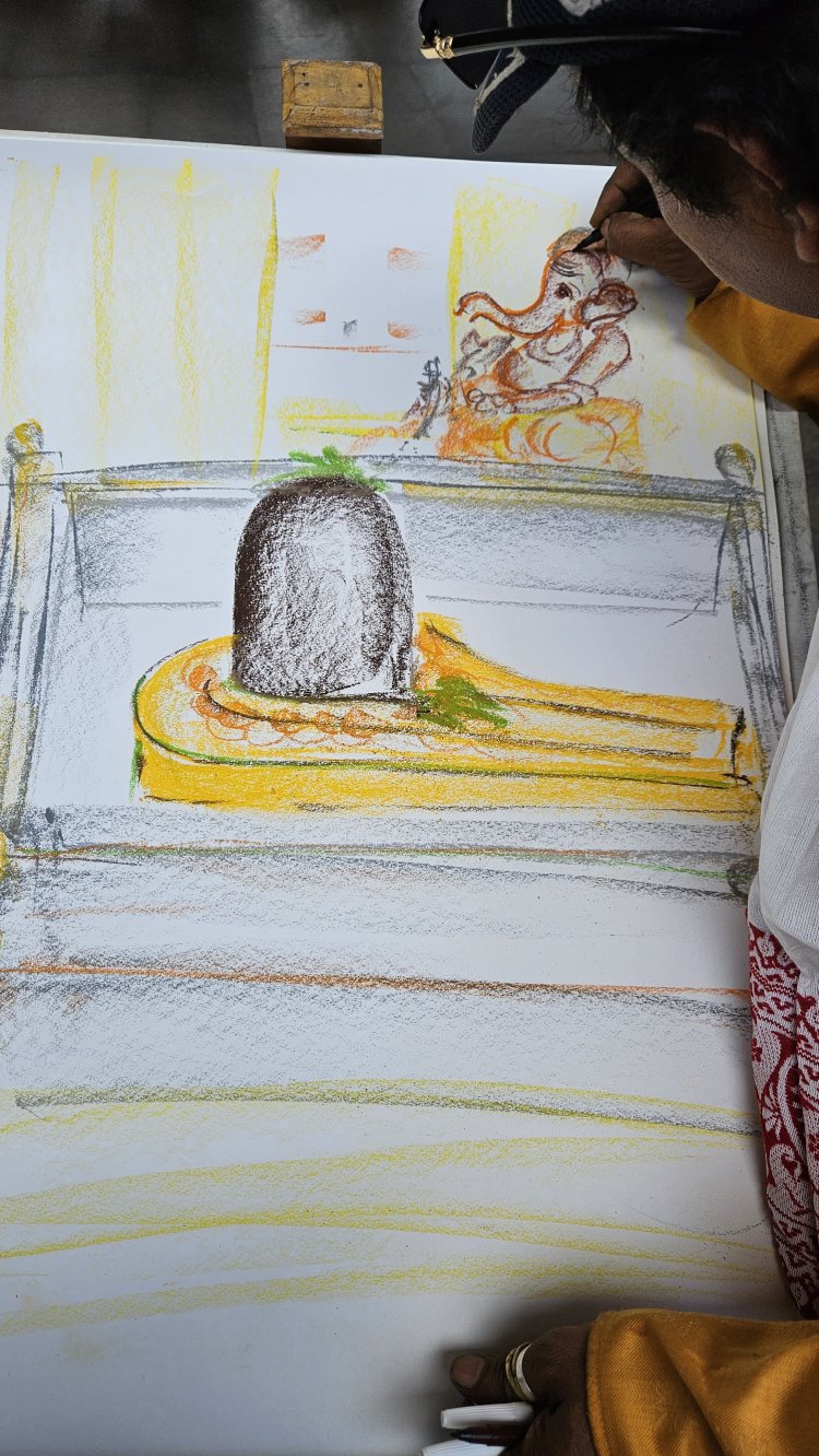 विजय मूर्तिकार ने अपनी चित्रकला को श्री विश्वेश्वर के चरणों में किया समर्पित