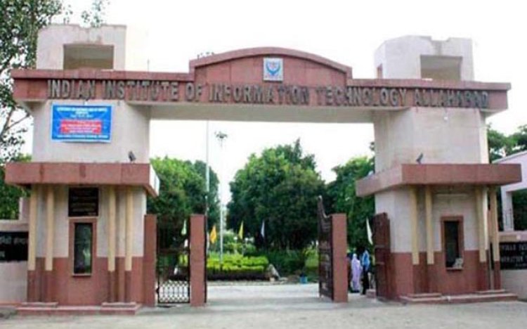 ट्रिपल आईटी में बी टेक प्रथम वर्ष के विद्यार्थियों का हुआ ओरिएंटेशन कार्यक्रम