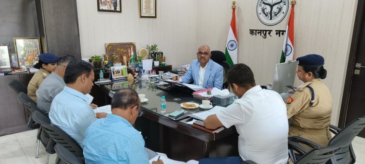 शस्त्रों के वरासत से जुड़े प्रकरणों में आवेदक का जनपद निवासी होना अनिवार्य: जिलाधिकारी