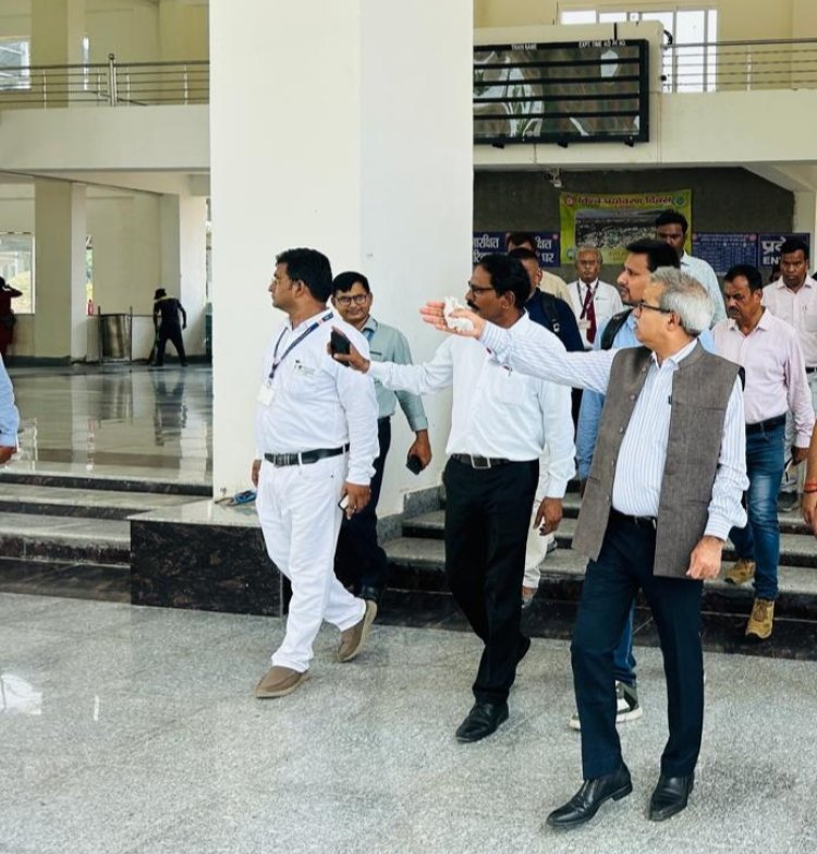 यात्रियों की सुविधा हमारी प्राथमिकता : रेलवे बोर्ड अध्यक्ष