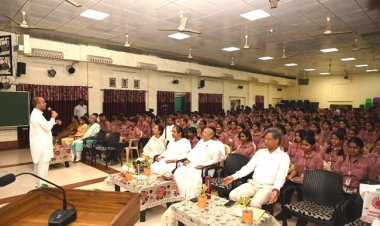 पतंजलि ऋषिकुल विद्यालय में विद्यार्थियों को मिला समस्या के समाधान का मंत्र