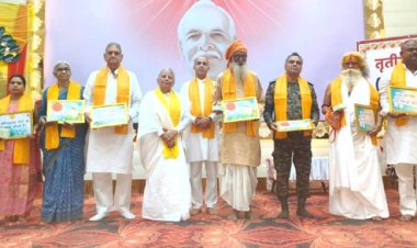 परमात्मा के साथ सम्बंध जोड़ना ही राजयोग है : प्रो0 ई वी गिरीश