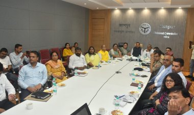 शासन लगातार महिलाओं को सशक्त बनाने में प्रभावी भूमिका निभा रहा है : रमेश अवस्थी