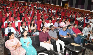 बढ़ती उम्र रोकने के लिए अनुशासित दिनचर्या जरूरी : प्रो. रिजवी