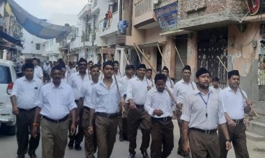 राष्ट्रीय स्वयंसेवक संघ ने साै वर्ष पूर्ण होने के उपलक्ष्य में निकाला पथ संचलन