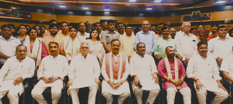 विकसित भारत के निर्माण में शिक्षकों की महत्वपूर्ण भूमिका: केशव प्रसाद मौर्य