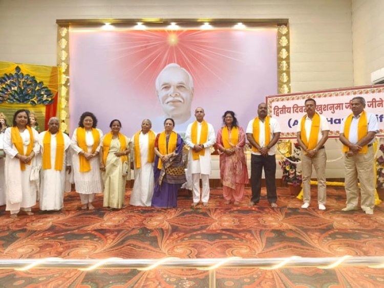 मनुष्य स्थाई सुख शांति की चाह में भटक रहा है : प्रो ईवी गिरीश