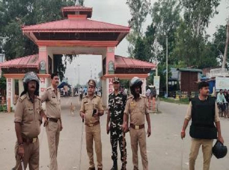 नेपाल में बिगड़े हालात के मद्देनजर यूपी के सीमावर्ती जिलों में हाईअलर्ट,  हेल्पलाइन नंबर जारी