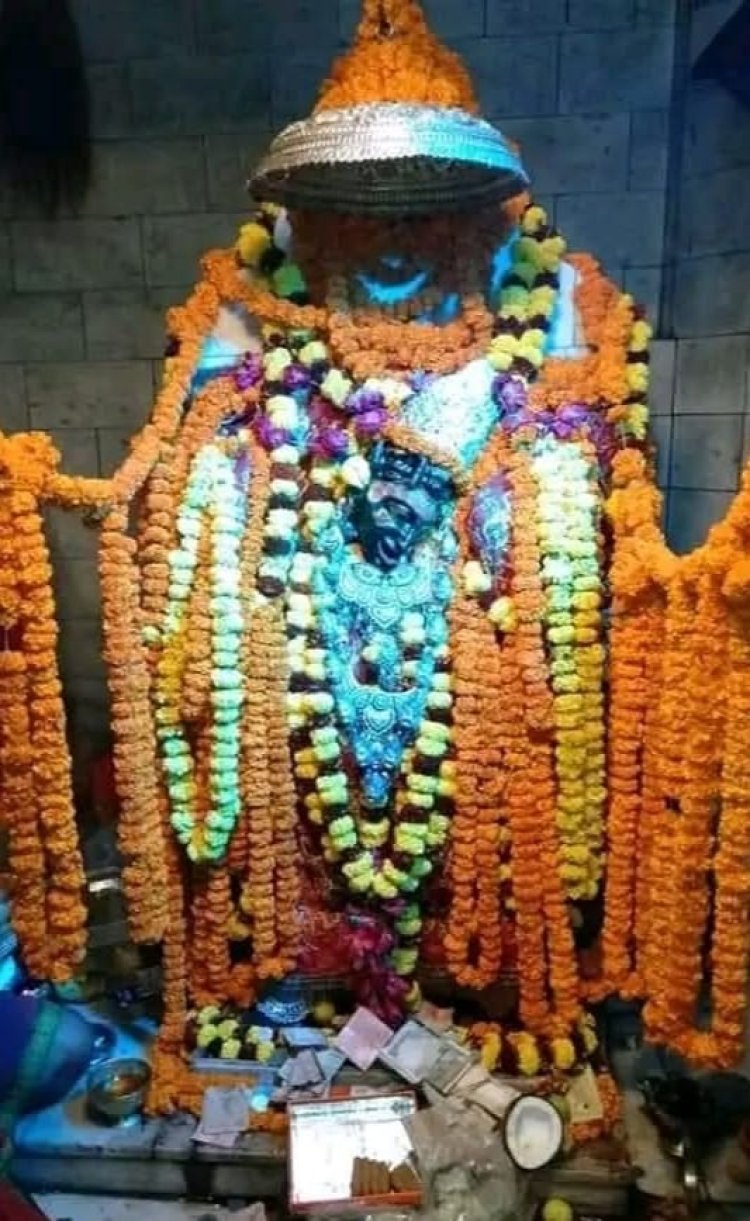 कंकाल काली मंदिर में उमड़े श्रद्धालु, दर्शन मात्र से मिलता है भय-बाधा से मुक्ति