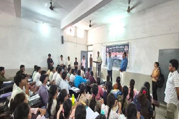 स्वयंसेवकों को राष्ट्र निर्माण के लिए तैयार करने का एनएसएस एक सशक्त माध्यम : डॉ अरविंद मिश्र