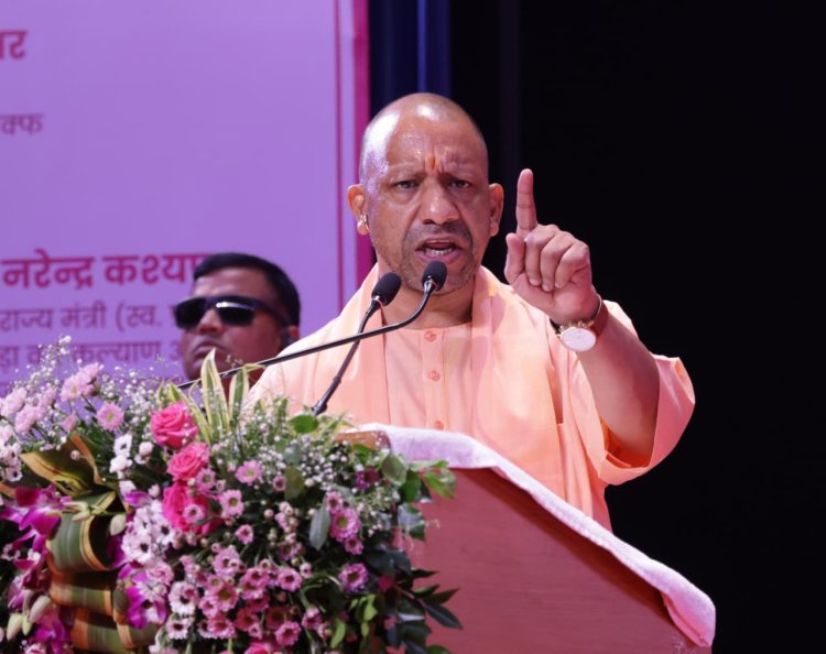 ऐसा सबक सिखाएंगे कि पीढ़ियां दंगा करना भूल जाएंगी: योगी आदित्यनाथ