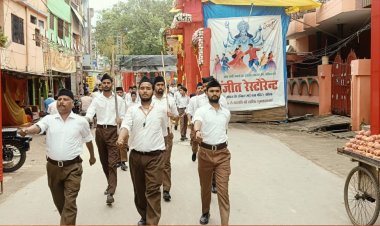 बलिया में आरएसएस ने किया पथ संचलन