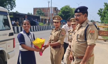 प्रयागराज के स्वामी विवेकानन्द विद्याश्रम हायर सेकंडरी स्कूल की छात्रा सैमी यादव बनी एक दिन की एसीपी