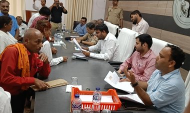 डीएम व एसएसपी ने सुनी फरियादियों की समस्याएं, 16 मामलों का हुआ मौके पर निस्तारण