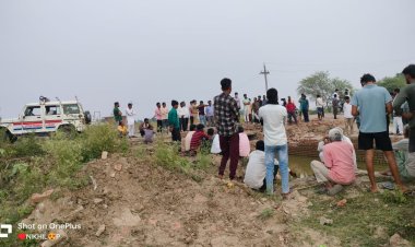 नहर में गिरी बाइक, दो युवकों की मौत